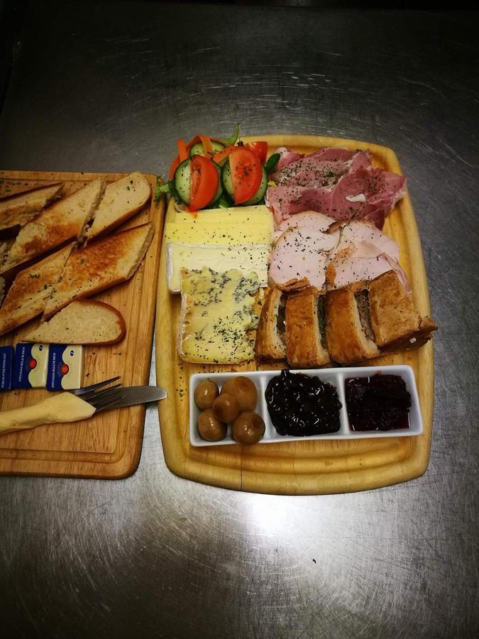 The Crown Inn Wentnor Εξωτερικό φωτογραφία